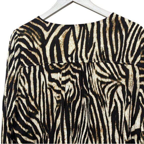 FATE Zebra Blouse Large Womens Top Rayon Animal Print Long Sleeve NWOT - Picture 5 of 13